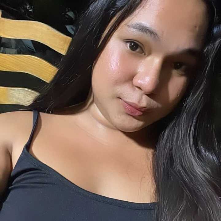 nora_amore — FansOnlyX creator profile