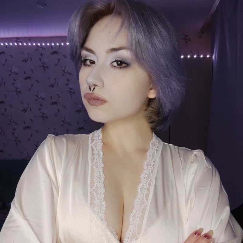 Ania_Bue — FansOnlyX creator profile