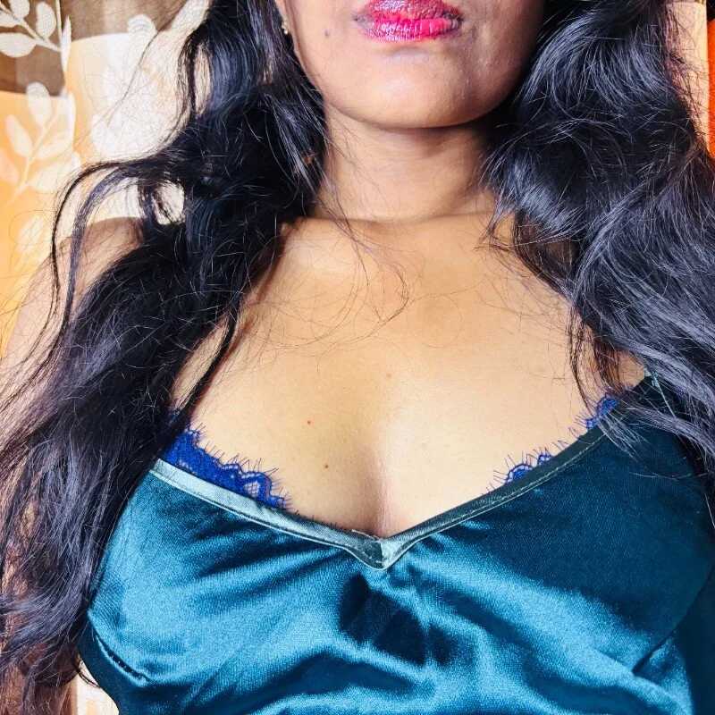 SL_Anarkali — FansOnlyX creator profile