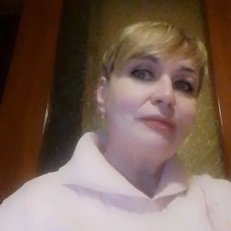 SophieBurns — FansOnlyX creator profile
