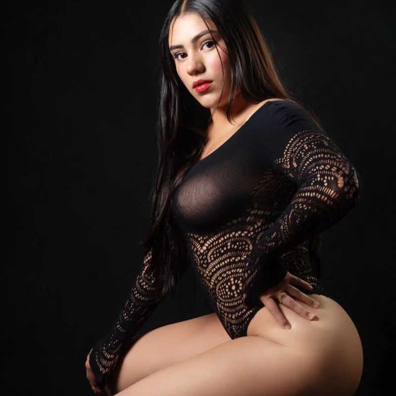 Emilly_Jacksson — FansOnlyX creator profile