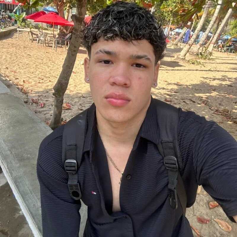 greck19 — FansOnlyX creator profile