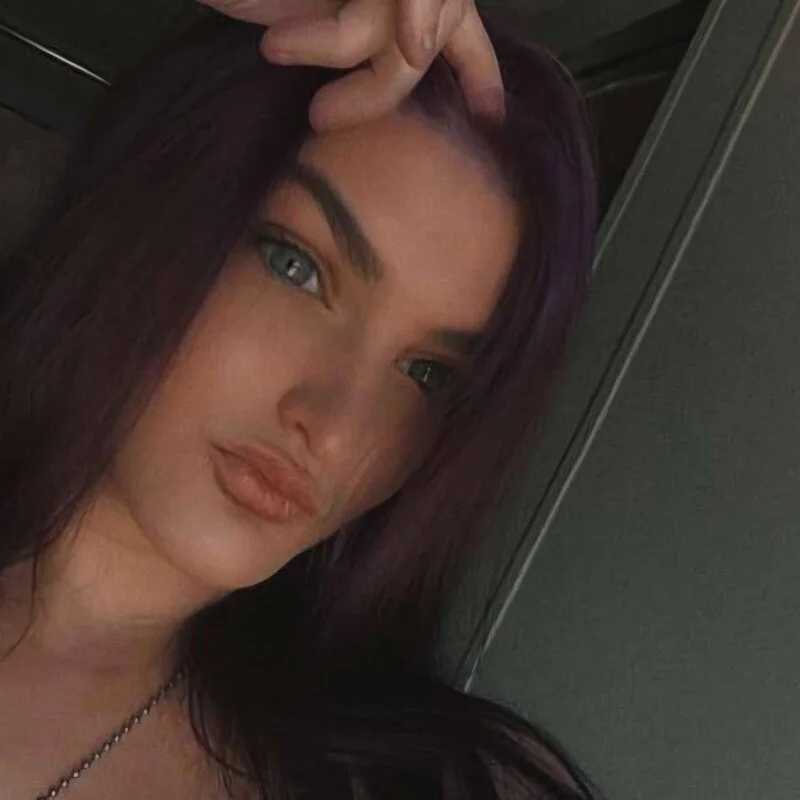 Rose_rain1999 — FansOnlyX creator profile