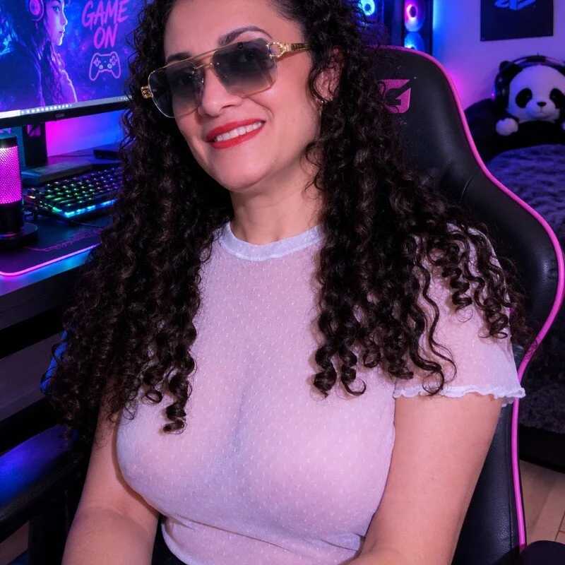 TITA_MLF — FansOnlyX creator profile