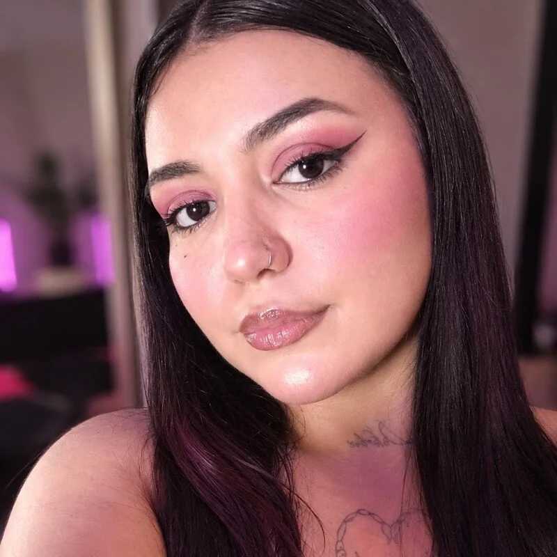 AliiceVance — FansOnlyX creator profile