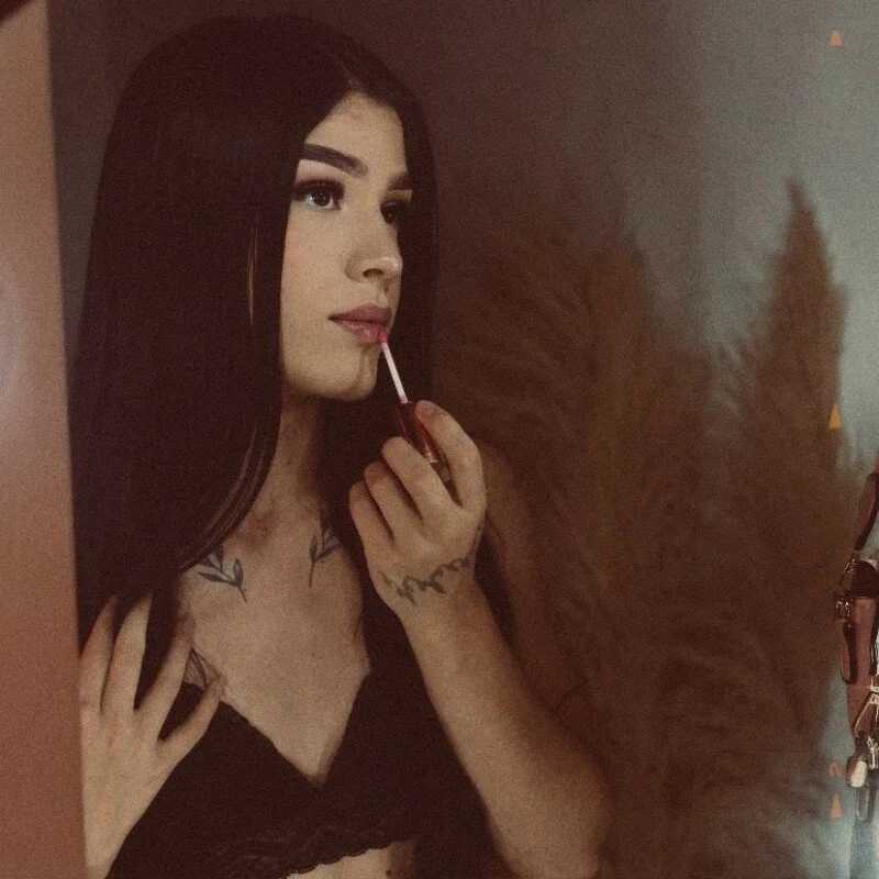 im_auroraa — FansOnlyX creator profile