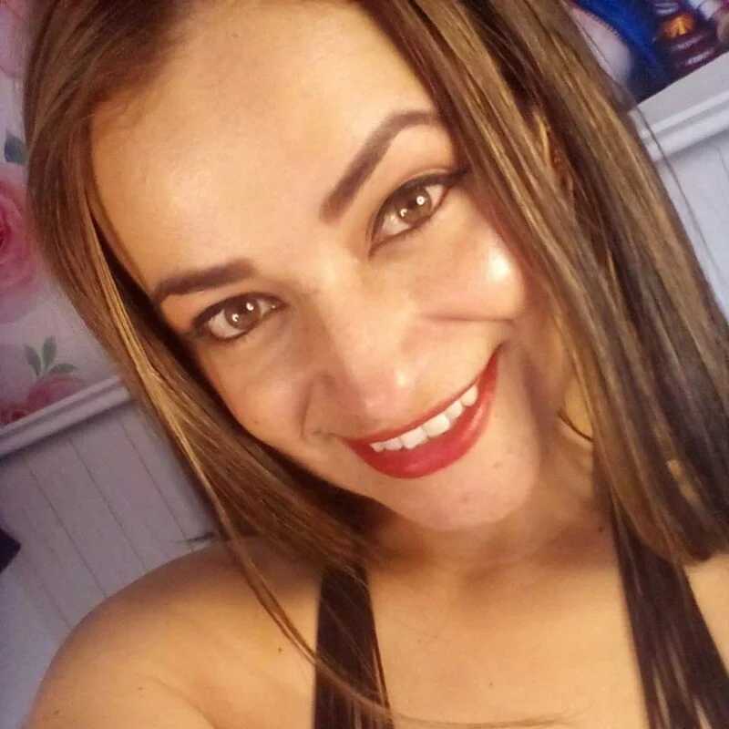 LovelyAzucena — FansOnlyX creator profile