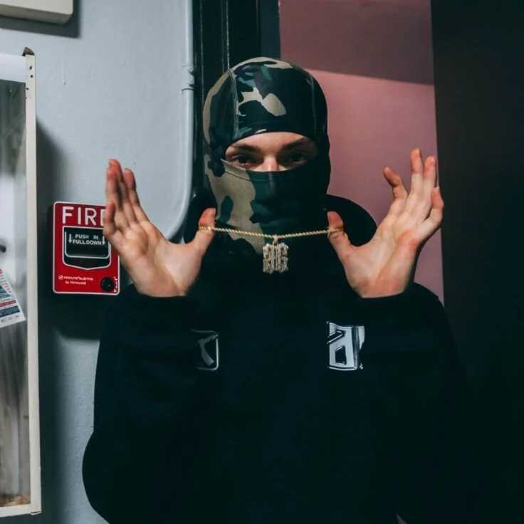 kev1o1 — FansOnlyX creator profile
