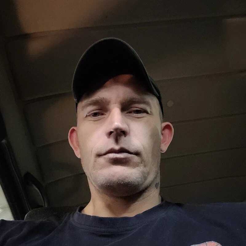 Layla-Mike — FansOnlyX creator profile