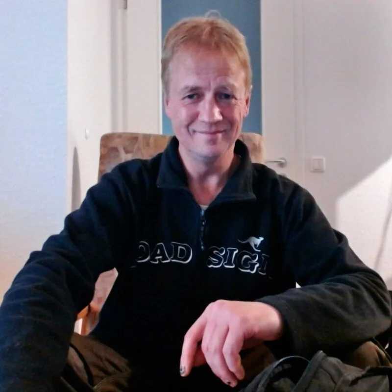 Logen20 — FansOnlyX creator profile