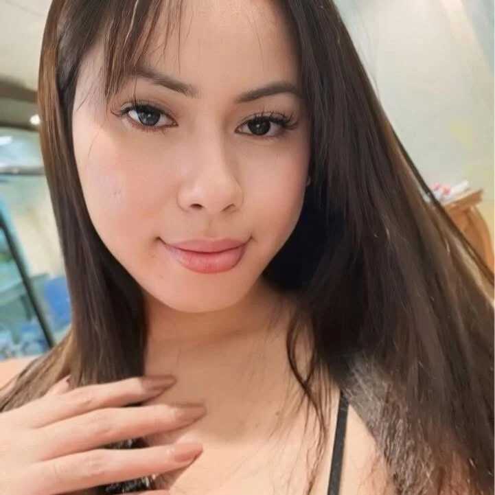 hot_penelope — FansOnlyX creator profile