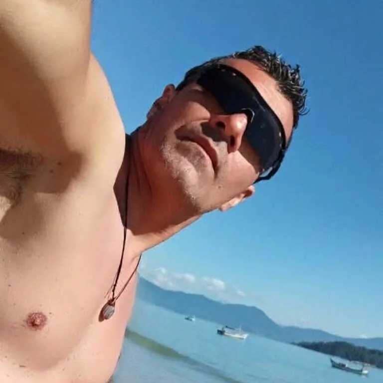 alex_eros — FansOnlyX creator profile