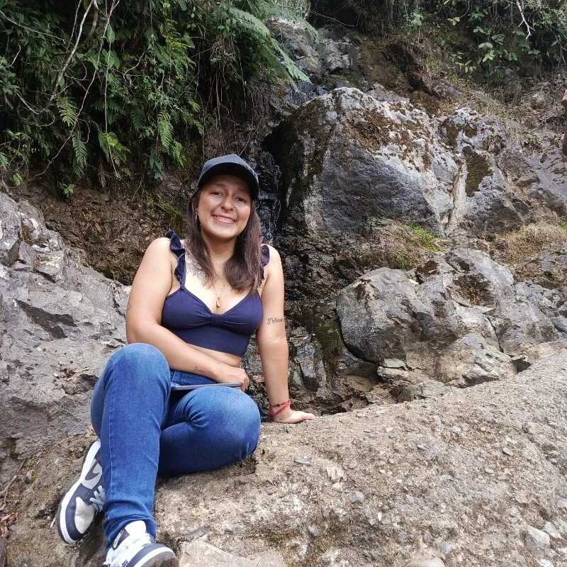 Xioluna — FansOnlyX creator profile