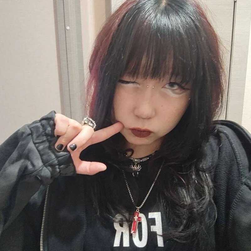 EarlineYust — FansOnlyX creator profile