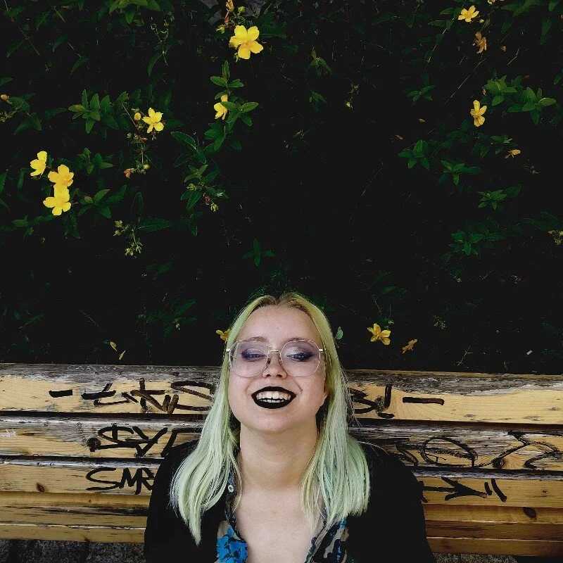 MaddieTeen — FansOnlyX creator profile
