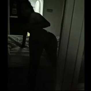 Bellabeltrann — FansOnlyX creator profile