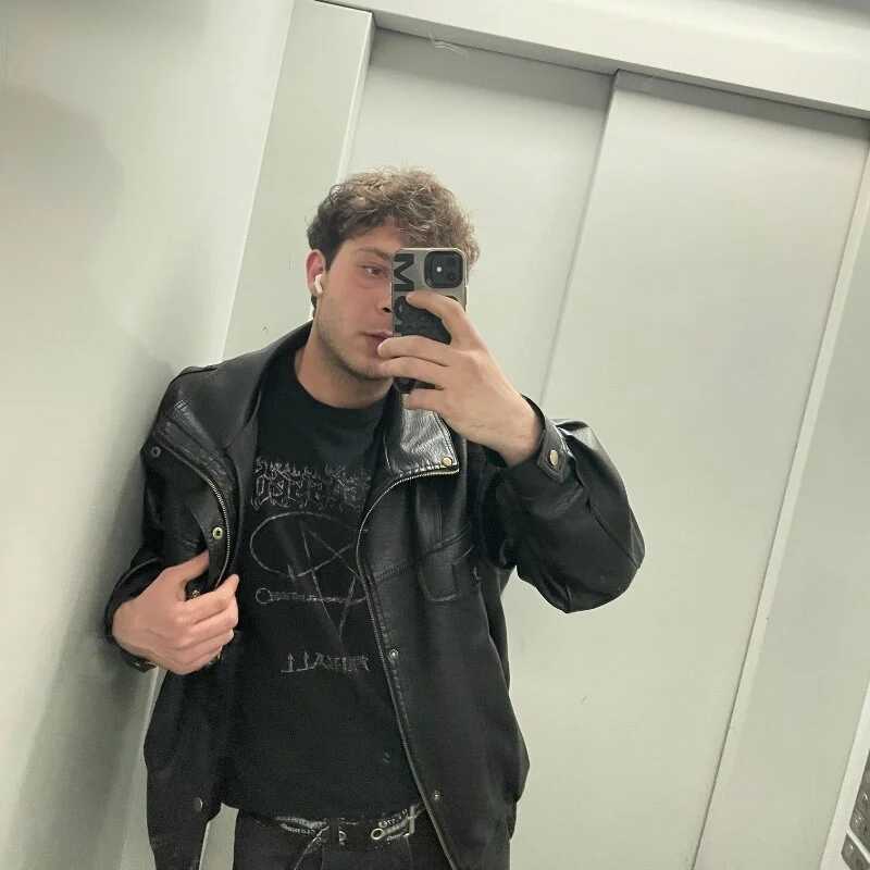 Raven_GF — FansOnlyX creator profile