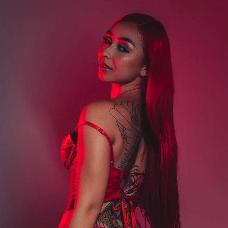 Ariel_Laurentt — FansOnlyX creator profile