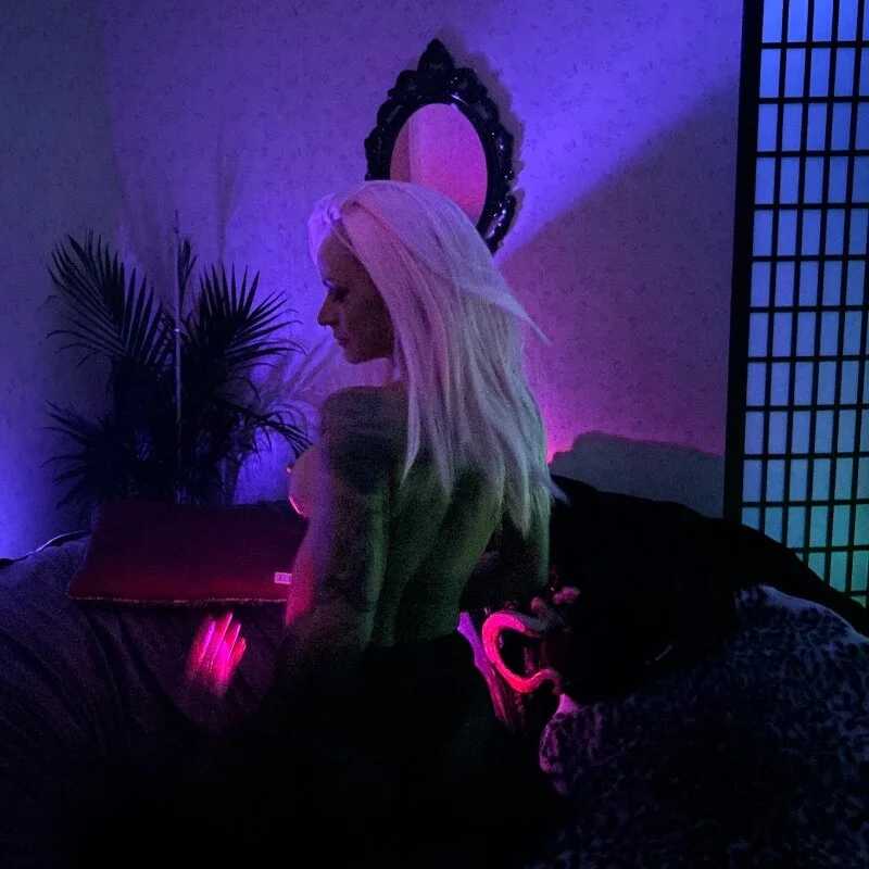 Feralicious — FansOnlyX creator profile