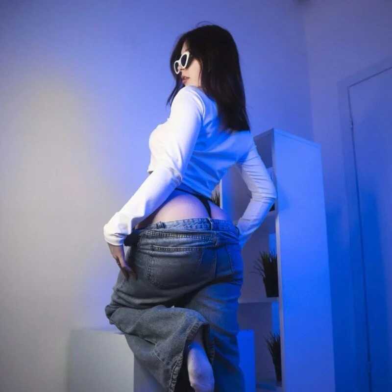Veronika_Blush — FansOnlyX creator profile