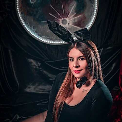 SiennaFranco — FansOnlyX creator profile