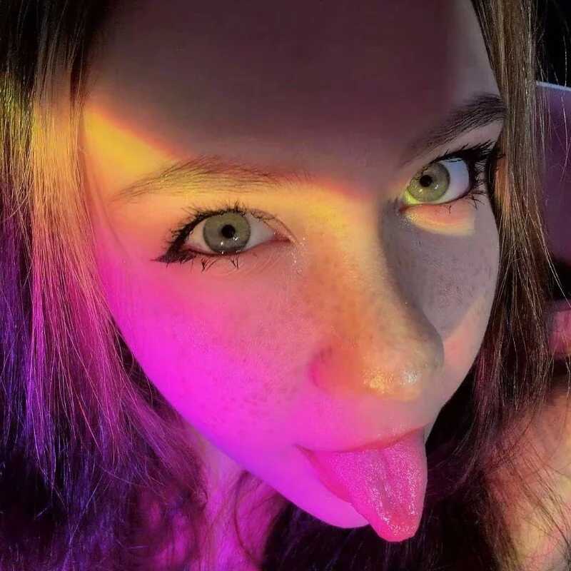 Shiny_Ashley — FansOnlyX creator profile