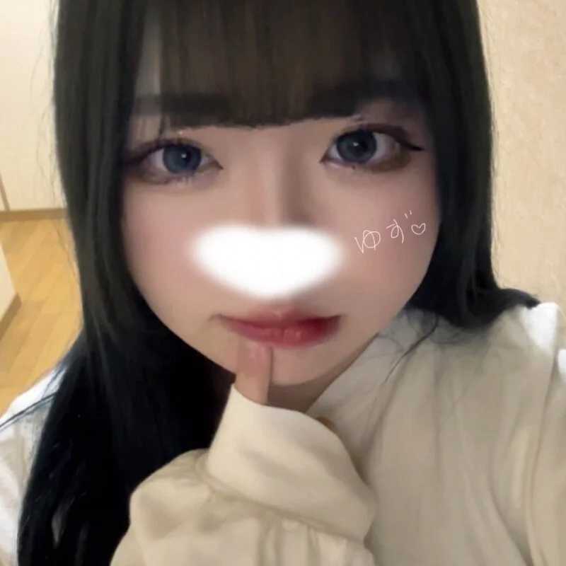 Yuzuchan_room — FansOnlyX creator profile