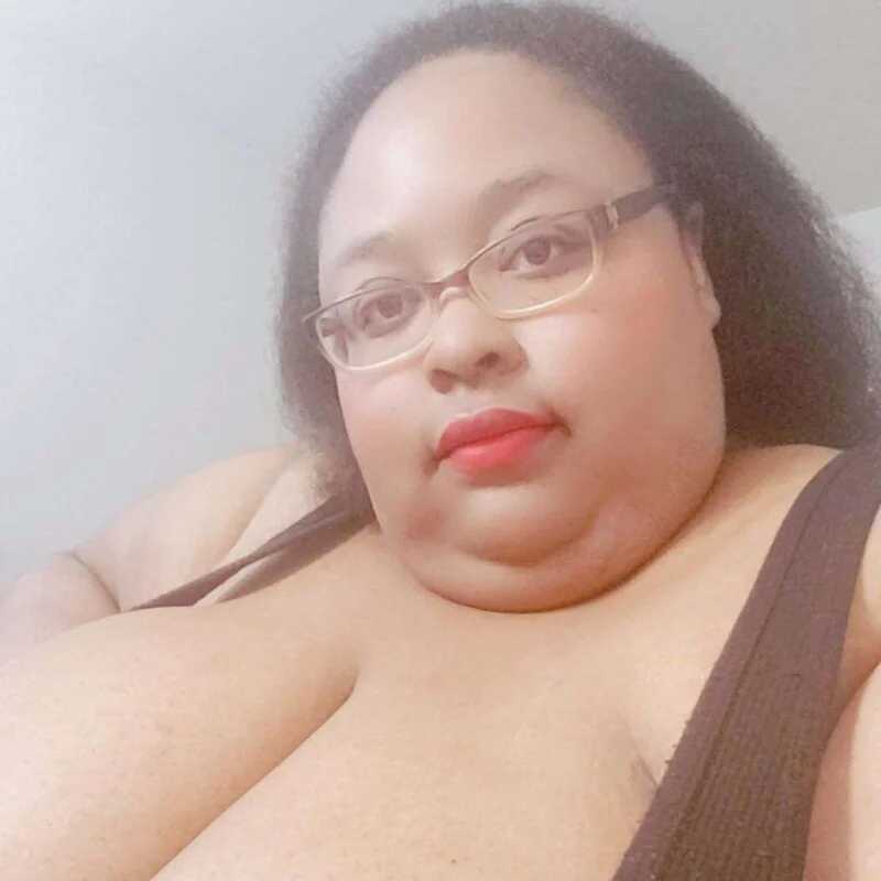 Loves_Aura — FansOnlyX creator profile