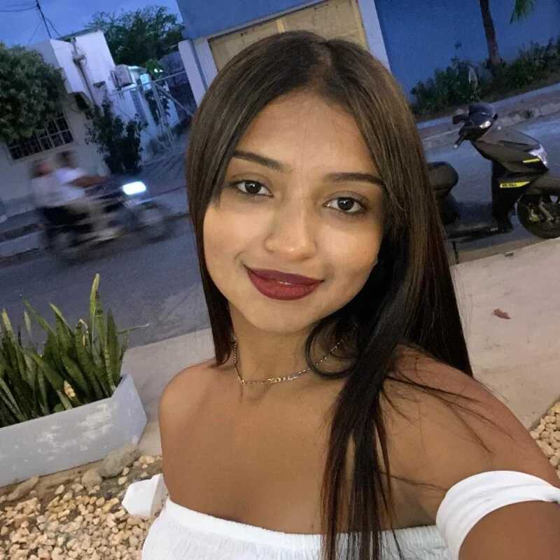 selenexx8 — FansOnlyX creator profile
