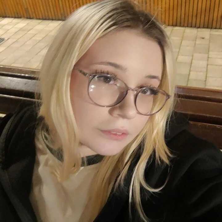LeahMelrose — FansOnlyX creator profile