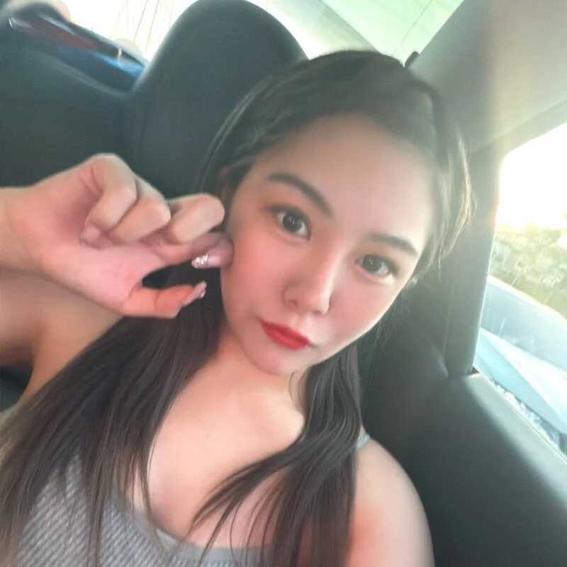 luna_pi25 — FansOnlyX creator profile