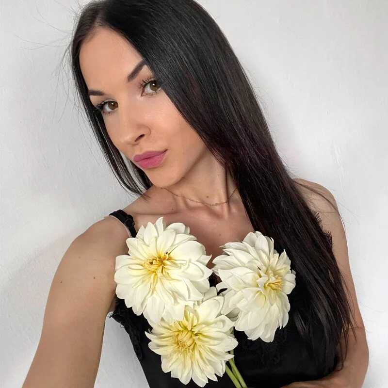 JuliaLovely — FansOnlyX creator profile