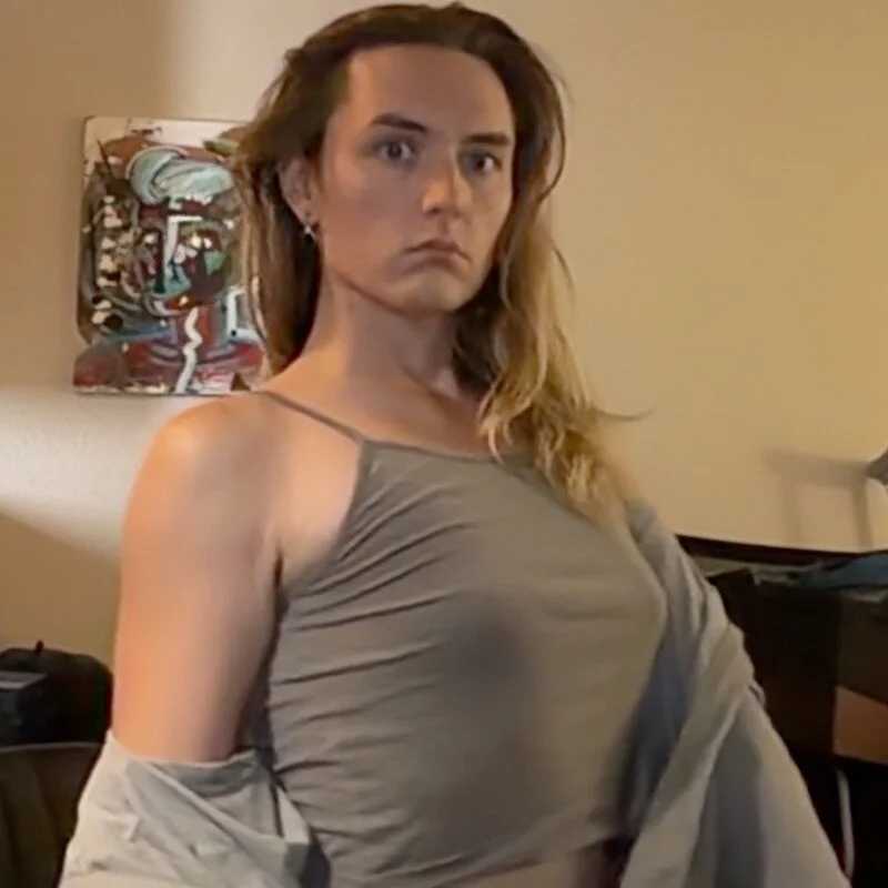 Elliebell — FansOnlyX creator profile