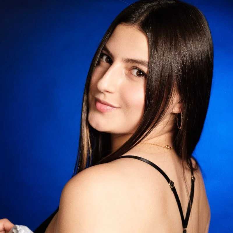 MiaaSinclair — FansOnlyX creator profile